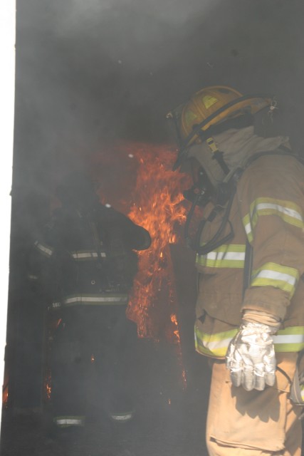 Lead instructor M. Repp working with the light team.
PHOTO TAKEN BY JT. CAMP 